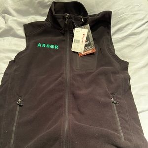 Marmot Reactor Polartech Vest size L, NWT, Free Shipping, arbor logo on front